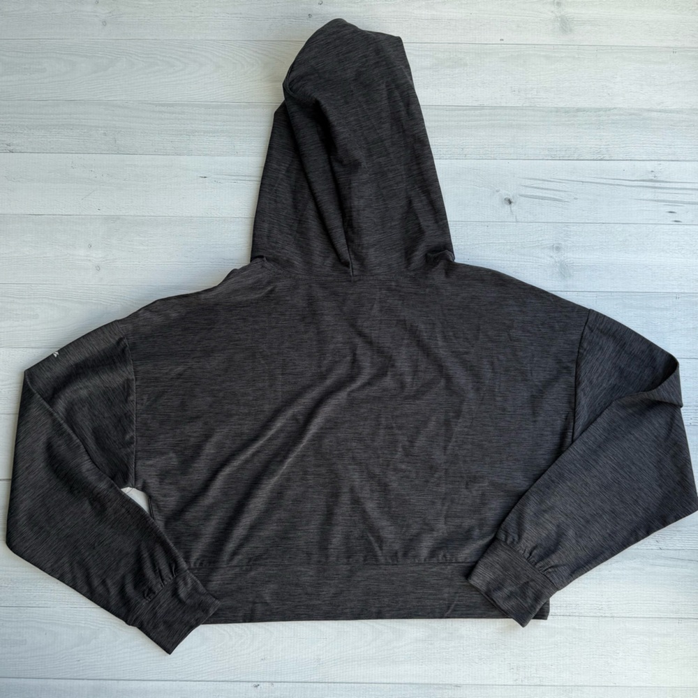 NWT Fox & Robin Women's Gray Crop Hoodie Size S - Picture 5 of 9